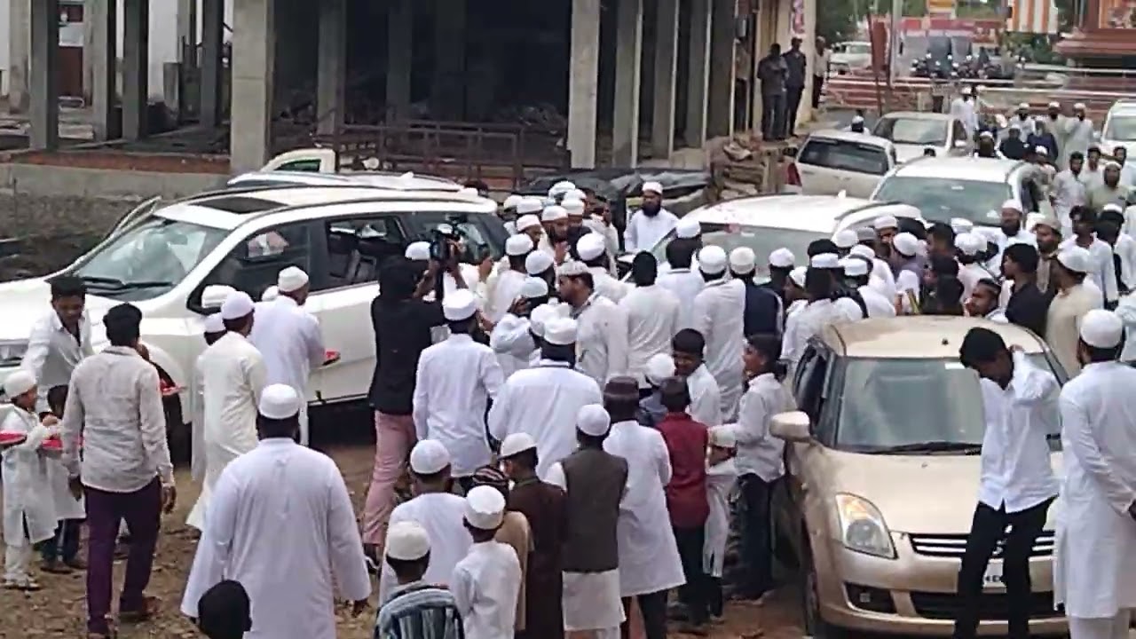 Hazrat Maulana huzaifa Sahab vastanvi madarsa taleem-ul-banat bhalki 