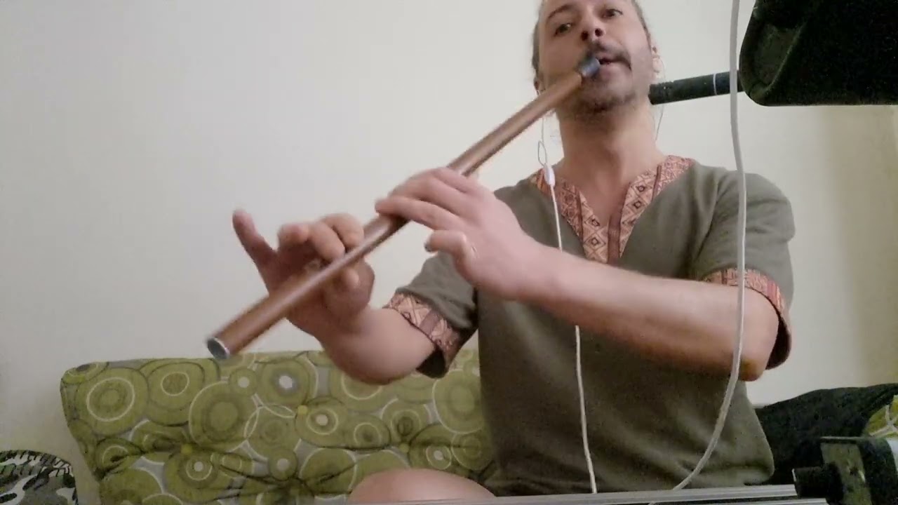 NEY NEYZEN PLASTIK NEYIN DİK OKTAVI KAMIŞ NEY KADAR ACIK MI?? Oynat bakalım