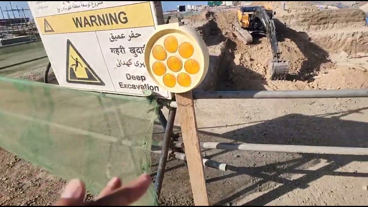 دقيقتين سيفتي خلال أعمال الحفر Excavation Safely 