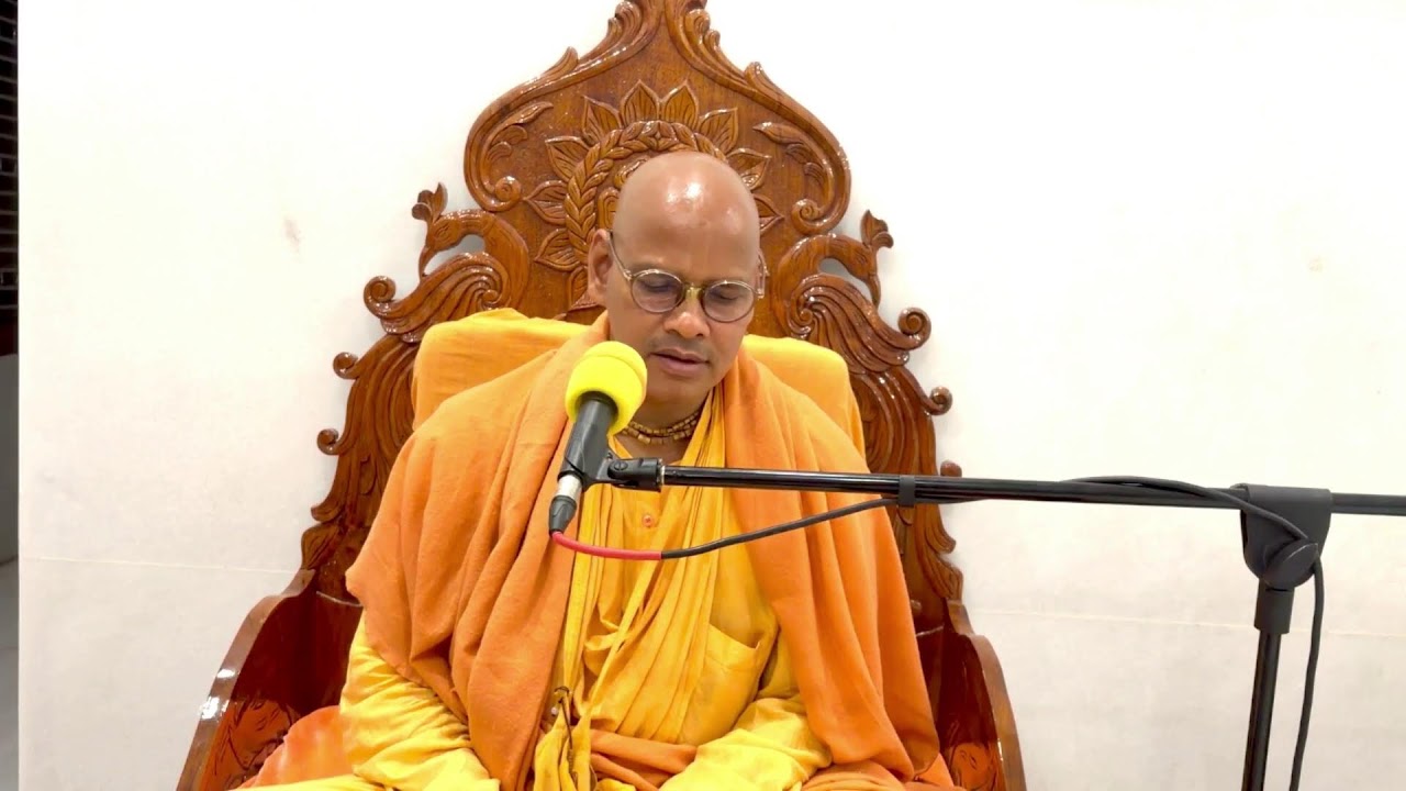 Evening Class BG 14 Sloka Recitation, Vaishnav Song & CC Reading By HH Asita Krishna Swami Maharaj