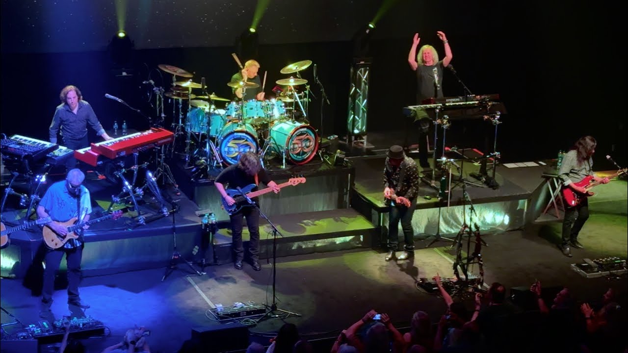 Kansas - Carry on Wayward Son (Live in Austin, Texas) - October 26, 2024
