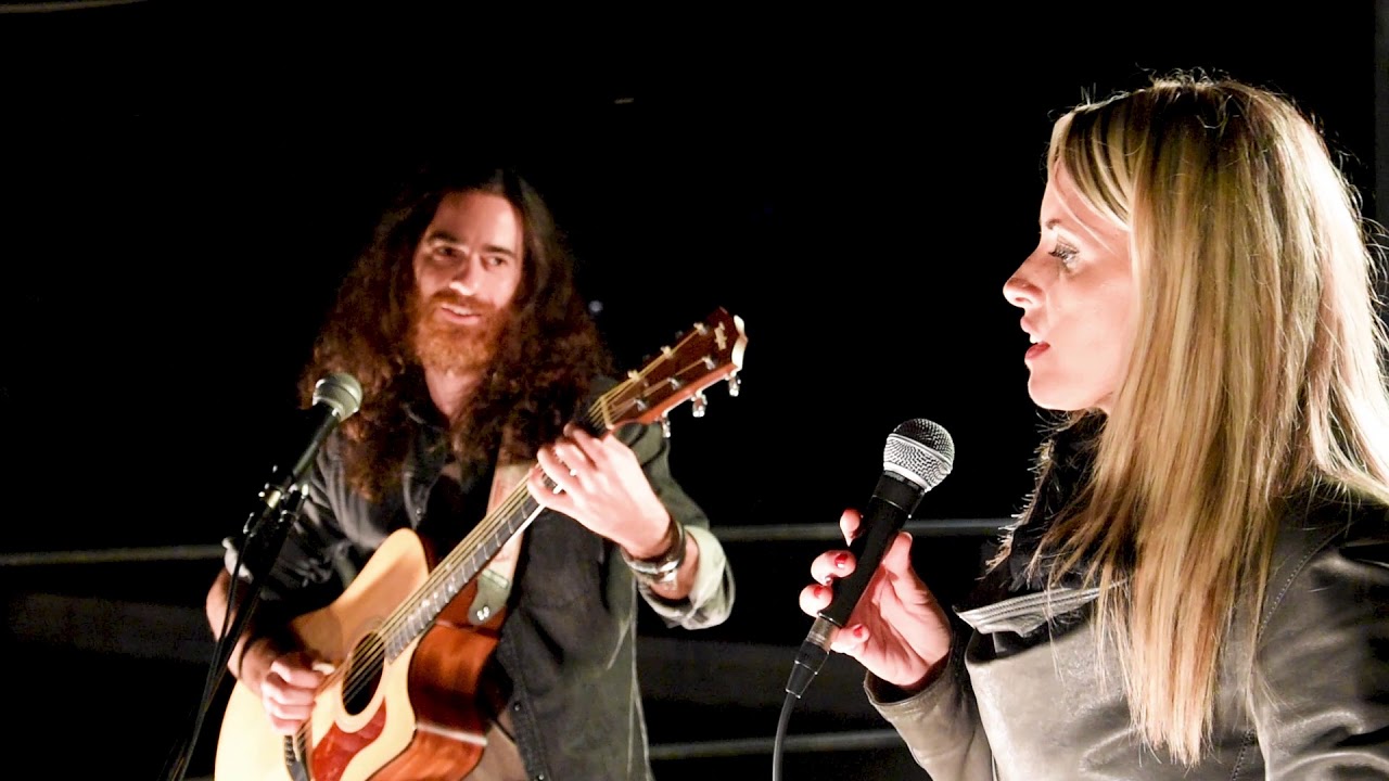 #Musikaaltramonto presenta  Bucci _ Iannicola   Magic Coldplay Cover.