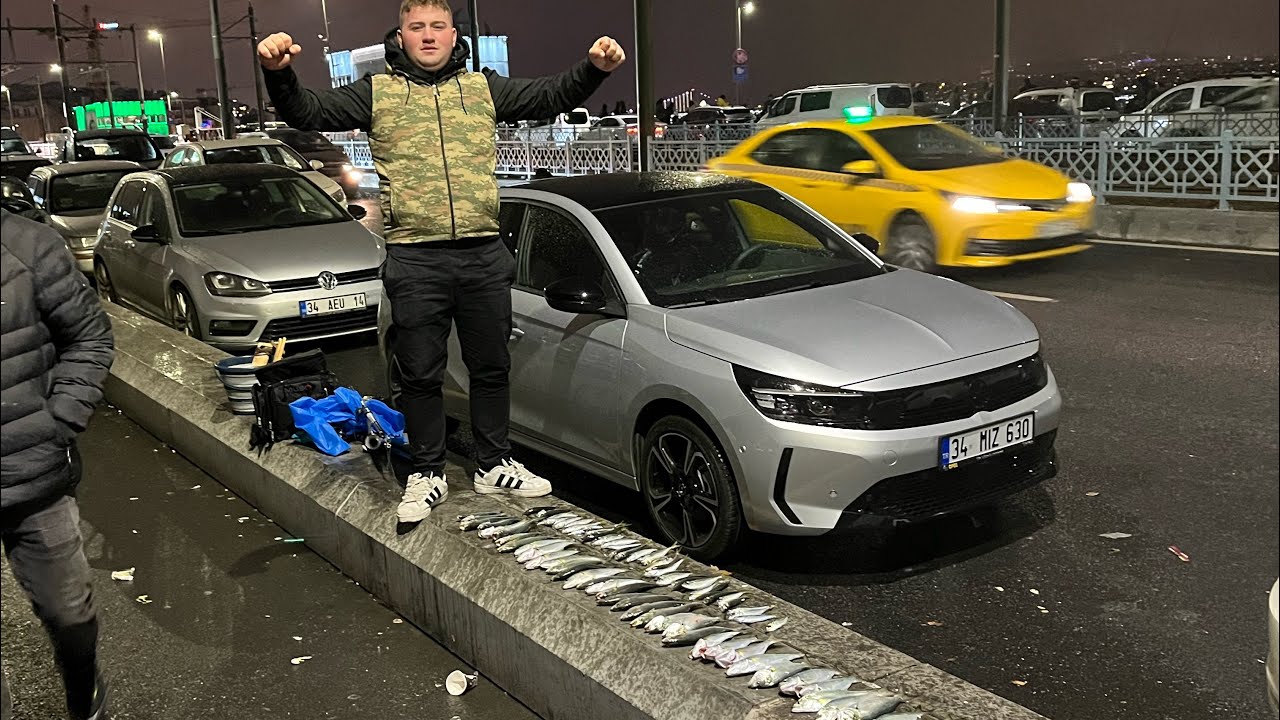 GALATA KÖPRÜSÜNDE EFSANE SARIKANAT AVI 🎣