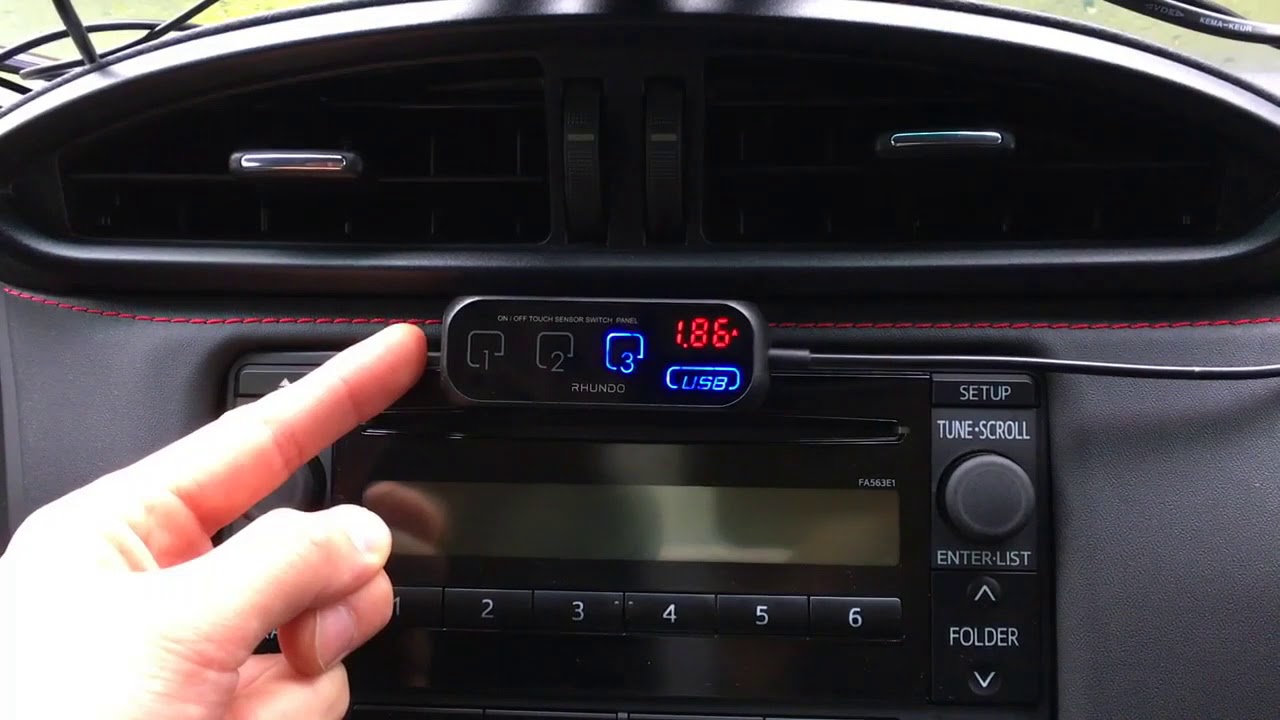 RS-20S, the premium car socket plitter/adapter with BDP and power-on delay timer