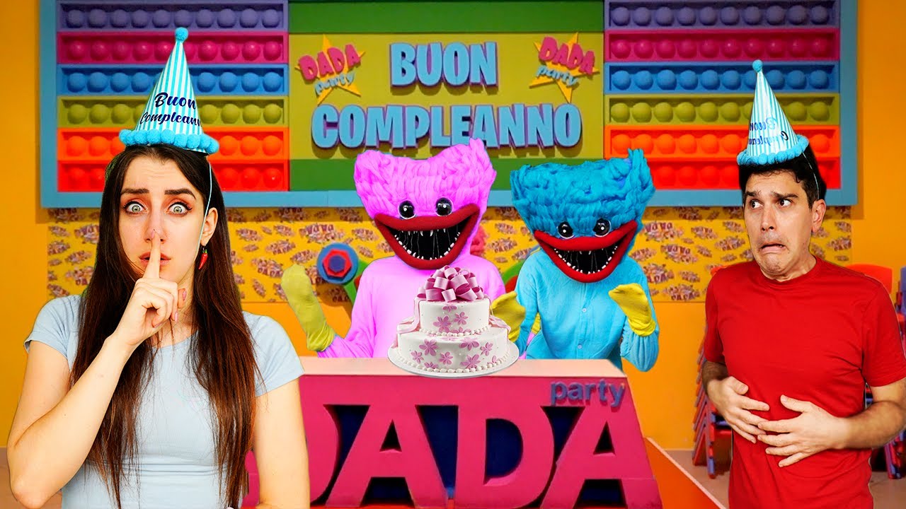 ANDIAMO ALLA FESTA DI COMPLEANNO DI KISSY MISSY E HUGGY WUGGY!!!SCAPPA HUGGY WUGGY NELLA VITA REALE!