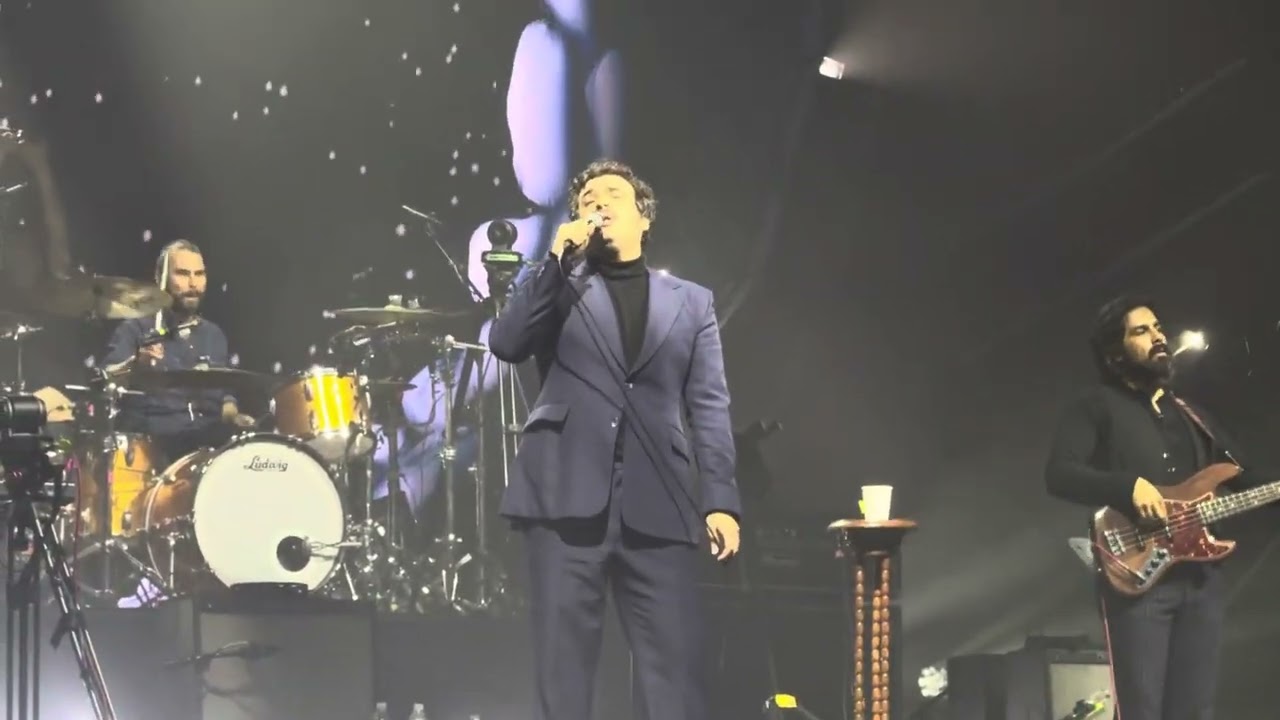 Enjambre - Vida en el Espejo desde Palacio de Los Deportes - Daños Luz Tour