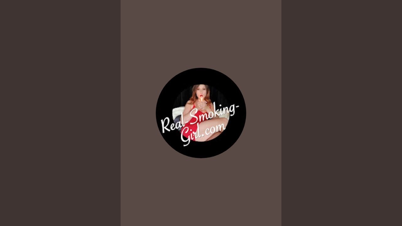 real_smokinggirl is live!