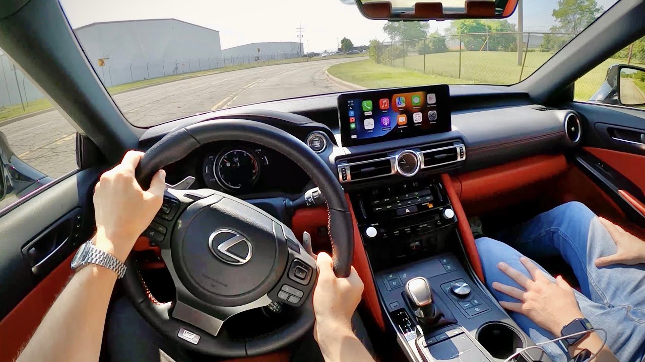 Lexus IS 350 F-Sport 2022 года — впечатления от вождения от первого лица