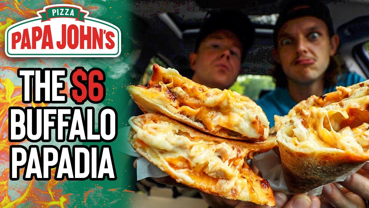 🔥 Eating Papa John's $6 Buffalo Chicken Papadia 🔥