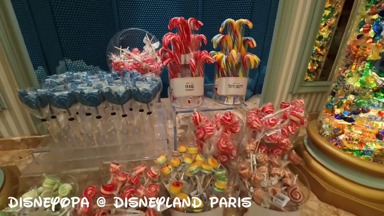BOARDWALK CANDY PALACE - SHOP WALK THROUGH - Disneyland Paris - DisneyOpa