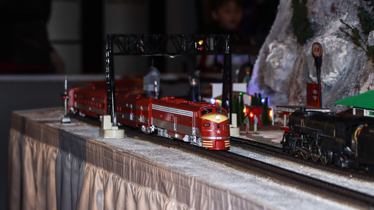 Holiday Model Trains! National Museum of Transportation & K10s HO Scale