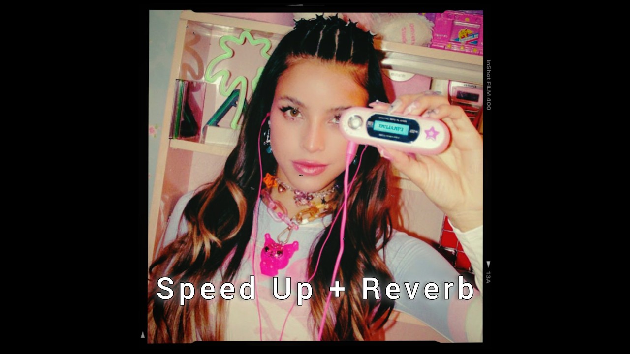 Emilia - La Playlist.mpeg (Speed Up + Reverb)