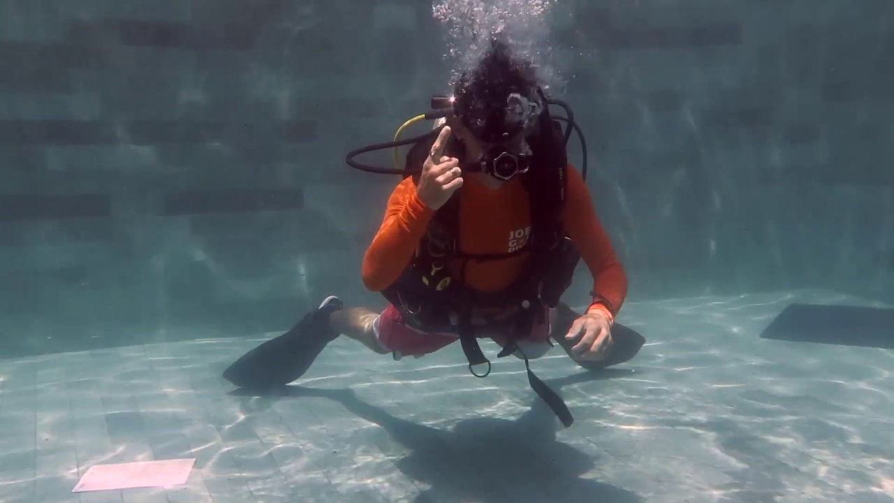 #12 Neutral buoyancy