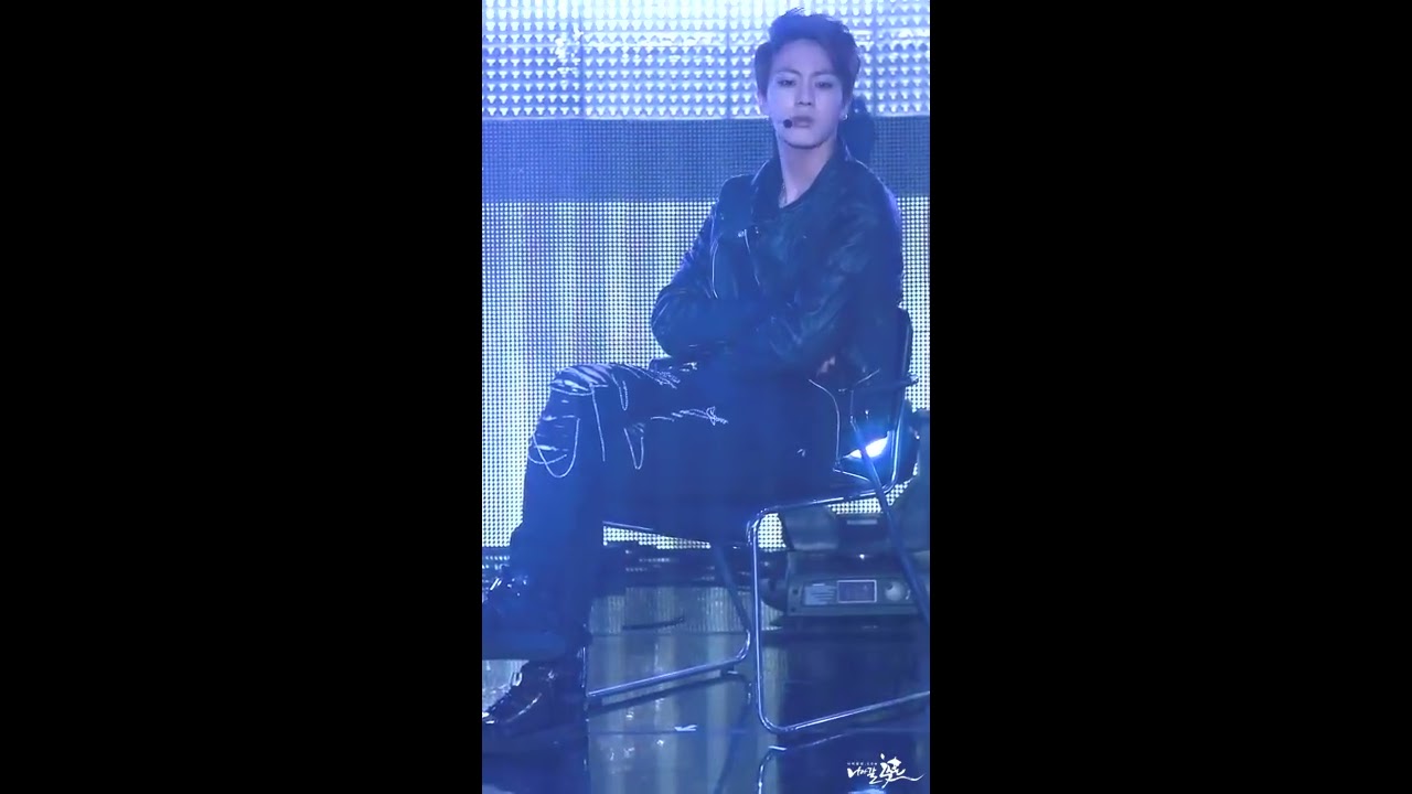 140211 skool luv affair showcase 하루만 jin focus
