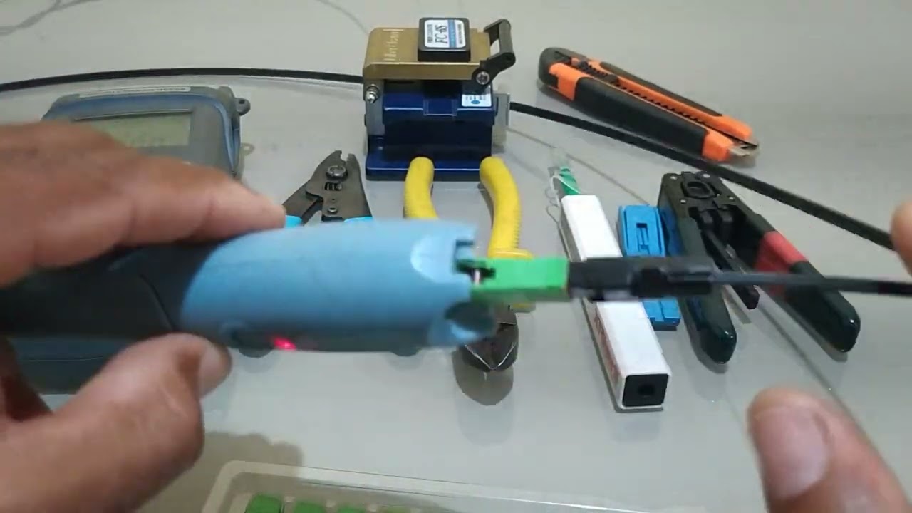 KIT FTTH E PARA QUÊ SERVE CADA FERRAMENTA