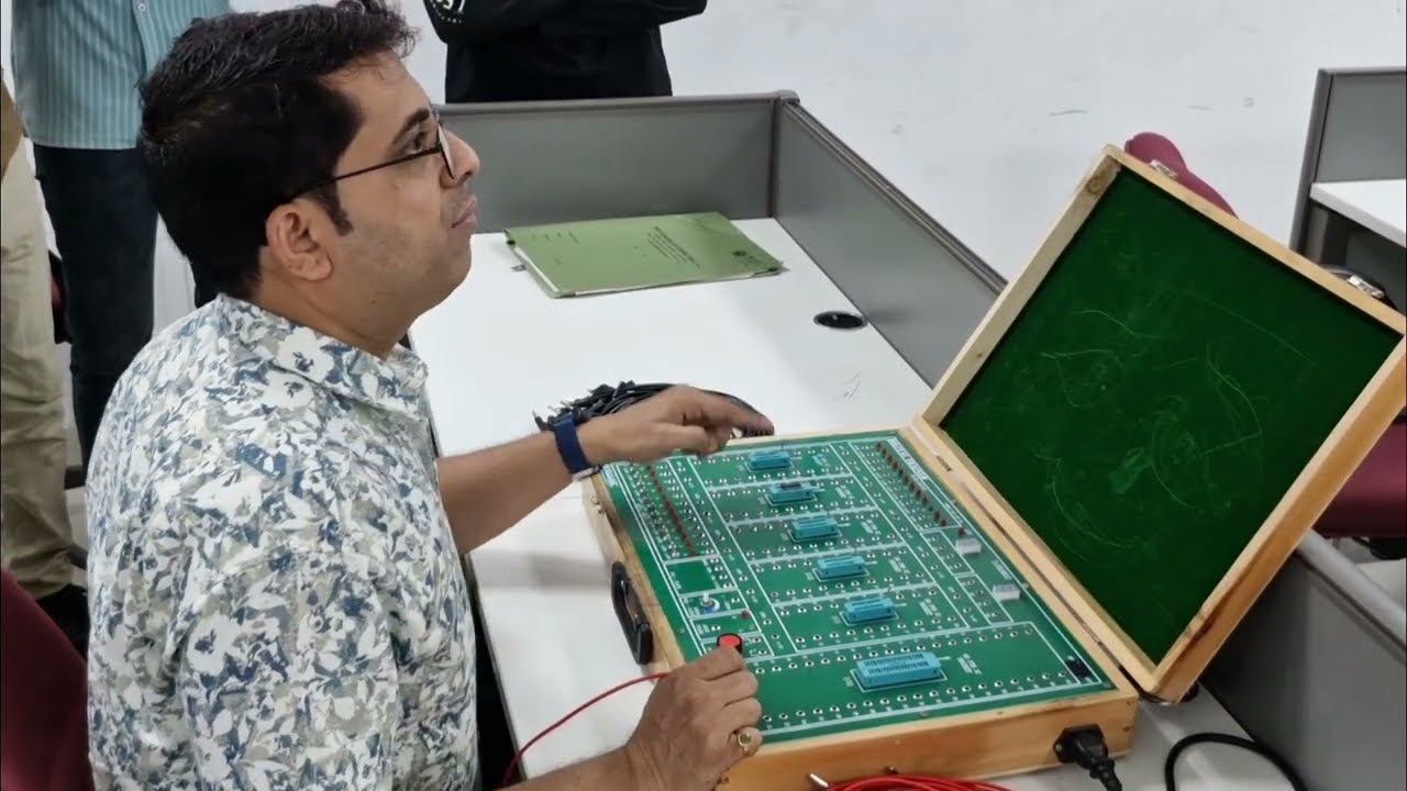 Verification of 74153 4:1 Multiplexer Functionality|74153 4:1MUX Verification on Digital Trainer Kit