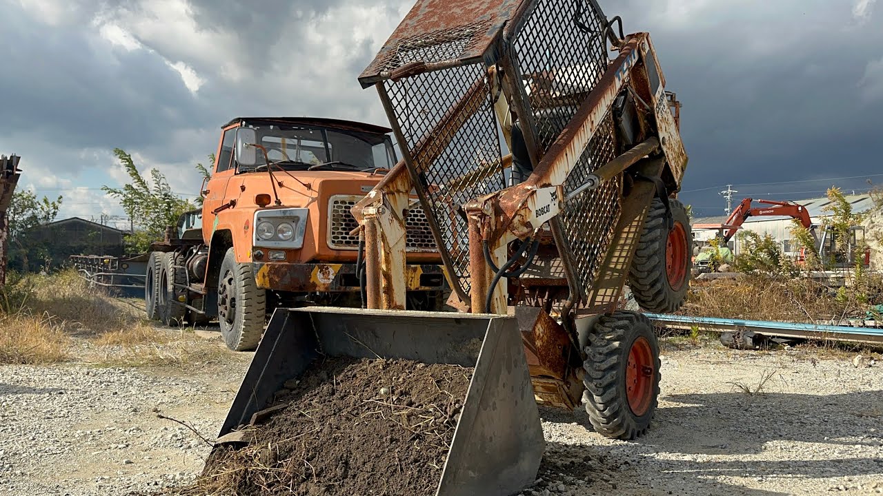 自作バケット を付けたボブキャット310で遊ぶ！BOBCAT 310 315 343