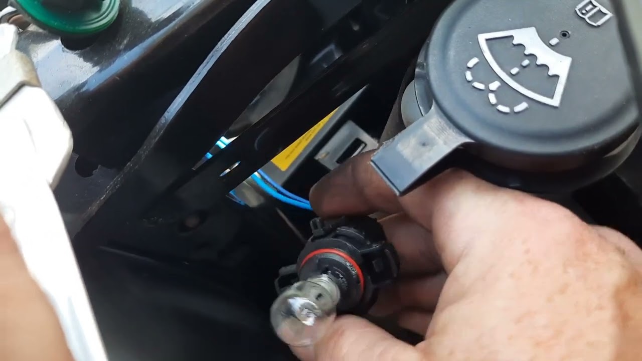 2007-2014 Cadillac Escalade  Led lights upgrade done easy.