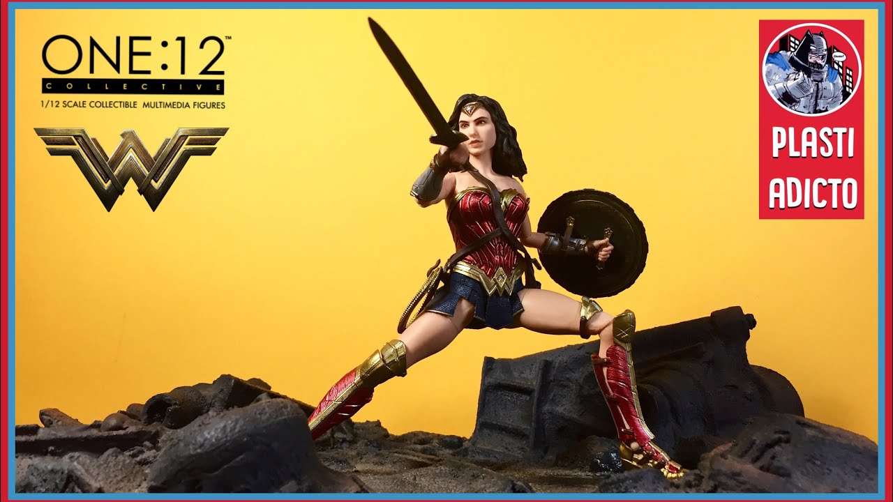 MEZCO ONE:12 Collective | WONDER WOMAN | Video en Español