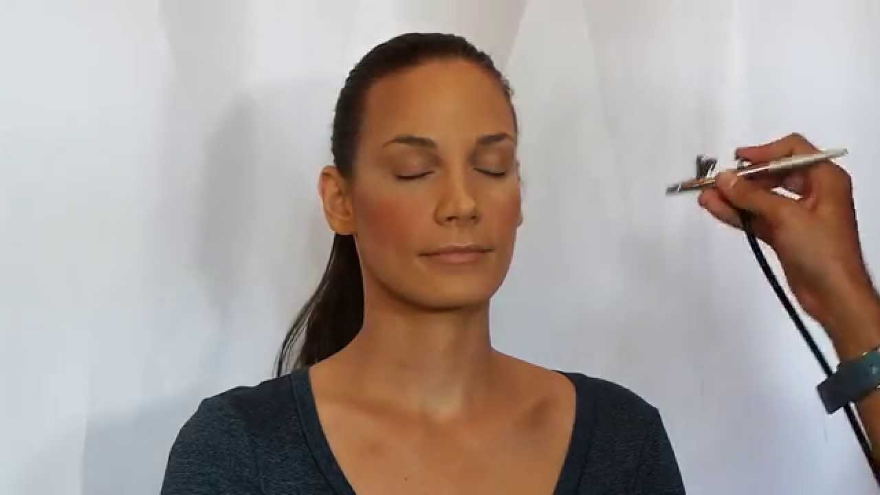 Belletto Studio Airbrush by Andrew Velazquez