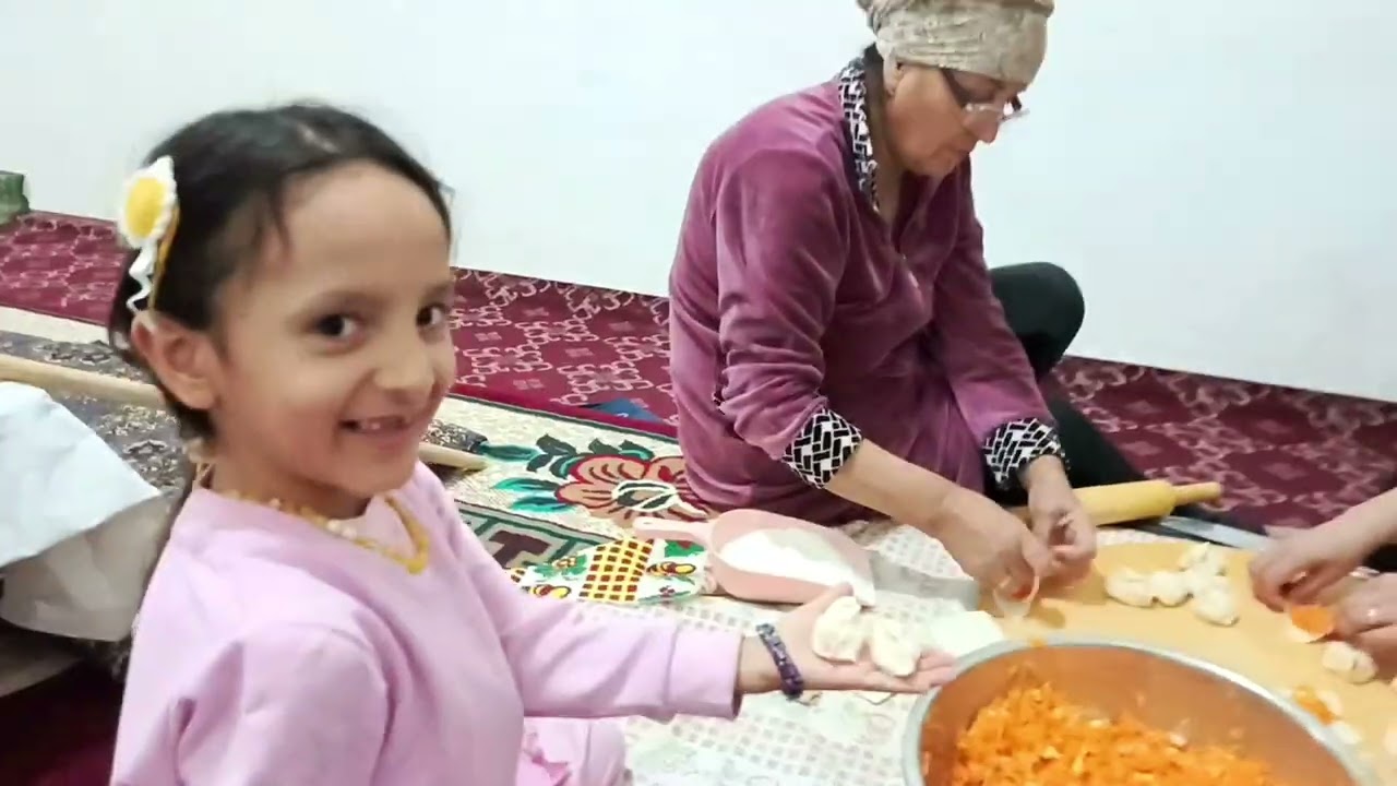 Özbek mantısı yapıyoruz, çocuklar elleriyle hazırladılar 🥟🥟🥟 #özbekistan #yemek #özbekmantısı