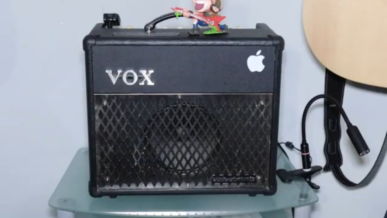 Vox Valvetronix VT15 Watt Amp Demo And Review