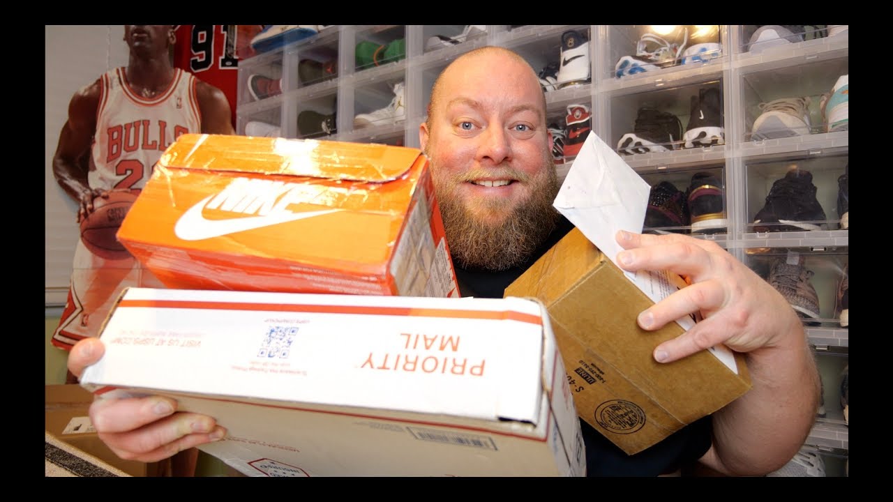 MASSIVE Mailday Unboxing Featuring Packages Sent To Me From All Over The World!