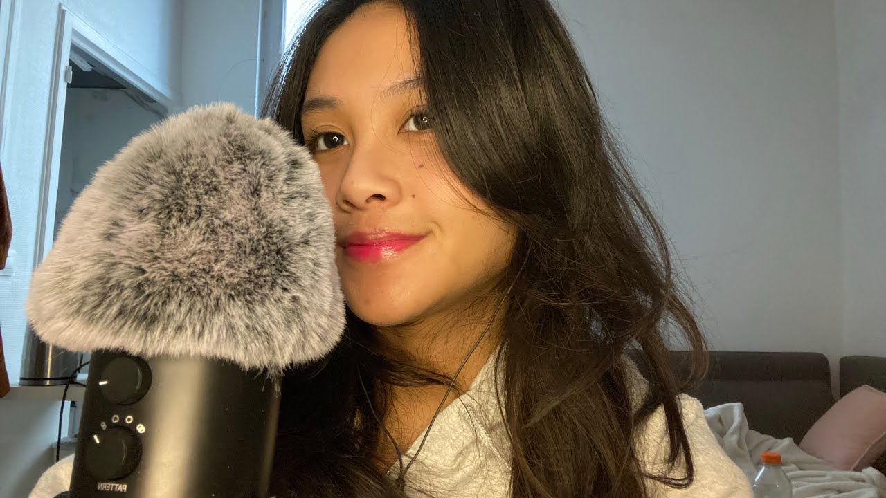 ASMR positive affirmations and hand movements 
