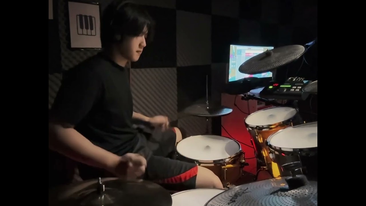Beggin drum cover. 
