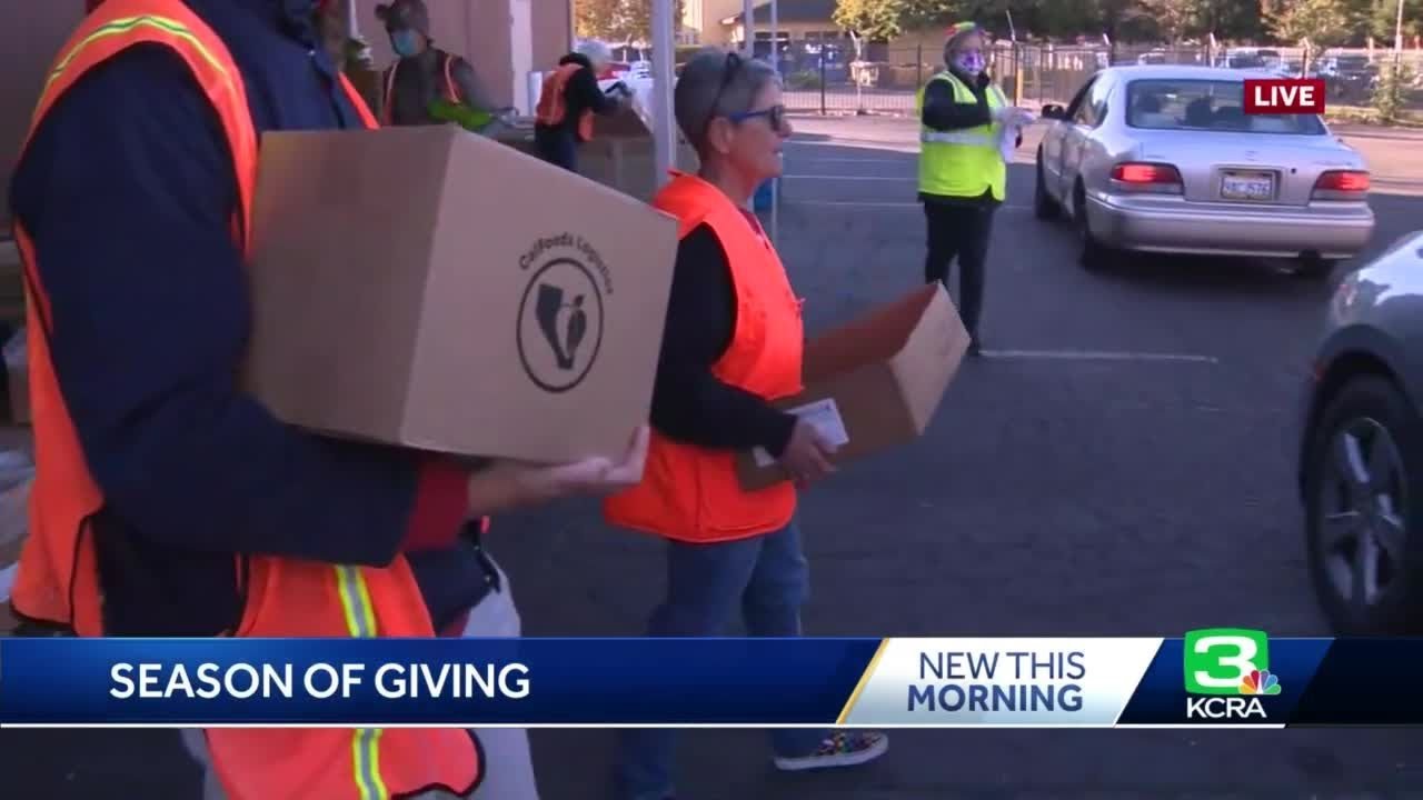 Season of giving: Sacramento Food Bank and Family Services holds distribution event