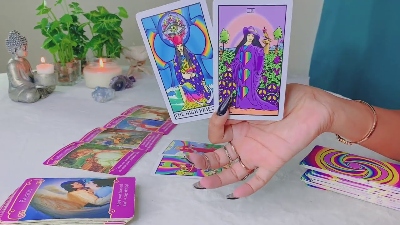 Aquarius AUGUST | Unrequited Love? ....Or Someone More Attentive? - Aquarius Tarot Reading