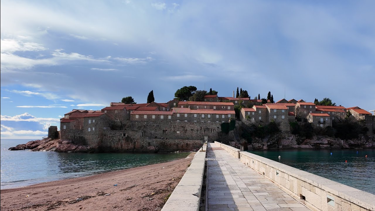 Walking Tour 4K: From Sveti Stefan to Miločer Beach. Montenegro