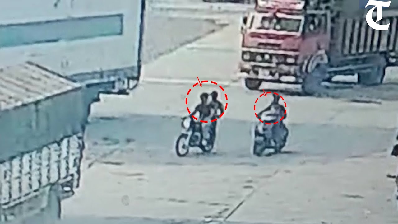 CCTV footage of PRTC bus conductor robbed at gunpoint in Ludhiana