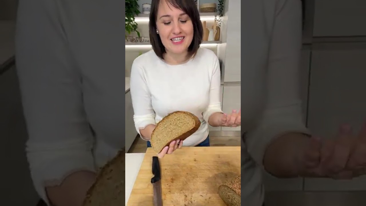 Ho fatto il pane nero e lo condisco così