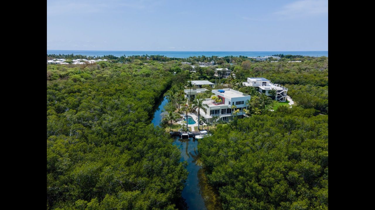 PRIVATE Upper Matecumbe Islamorada Waterfront Home | Morada Breeze