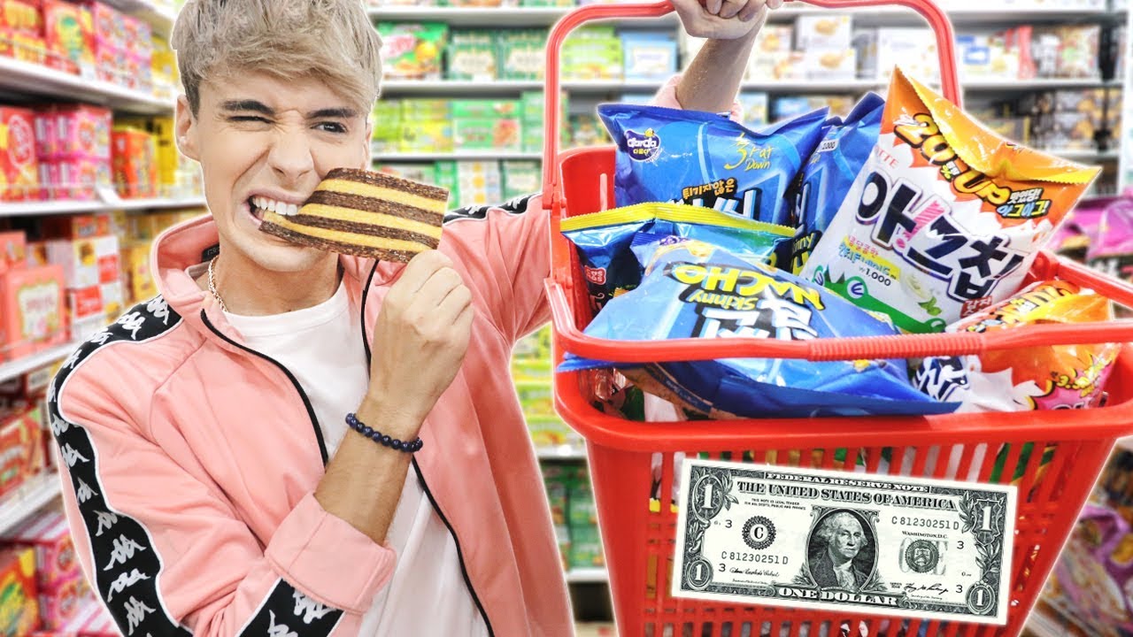 i ate 1$ FOODS from a KOREAN DOLLAR STORE !