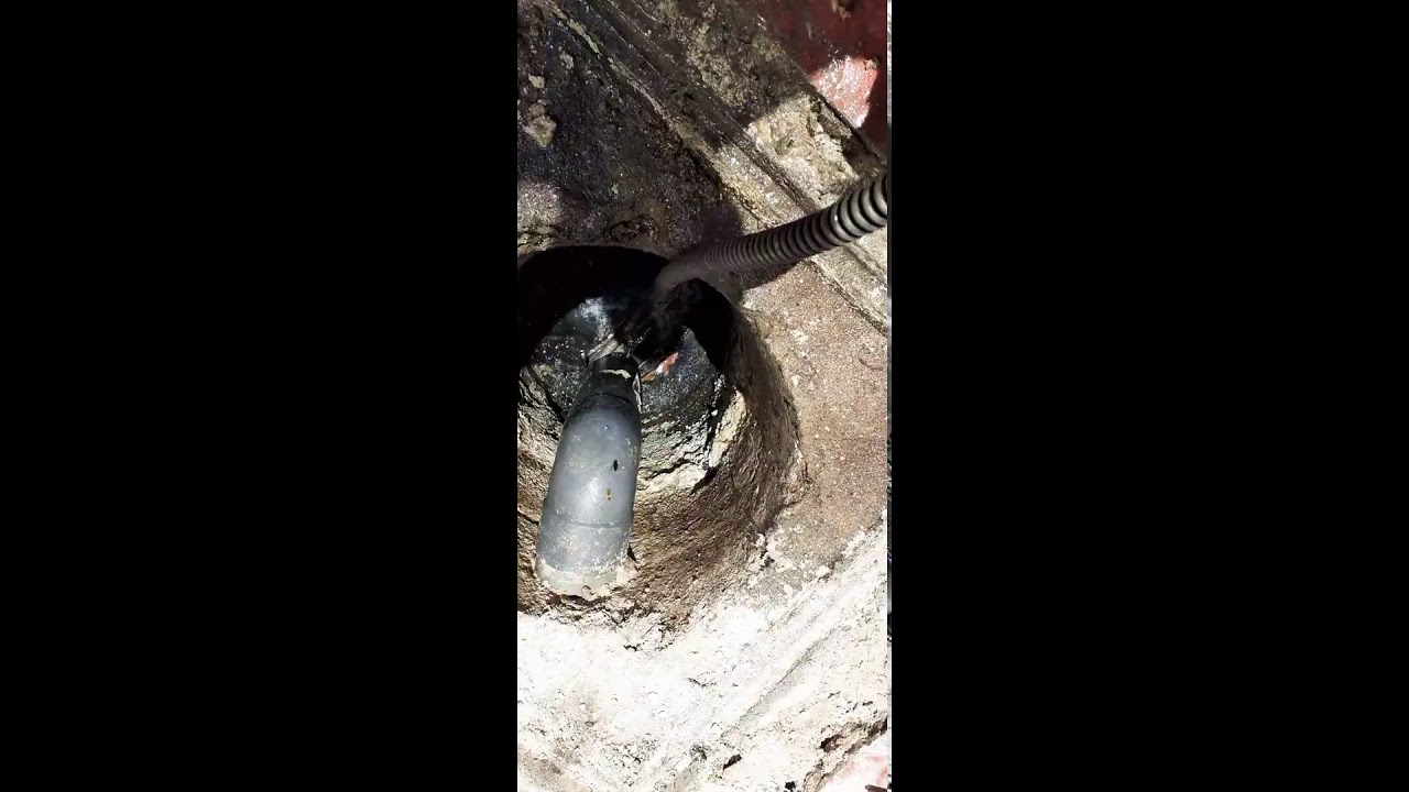 Destranques de cloacas,trabajamos con maquinas