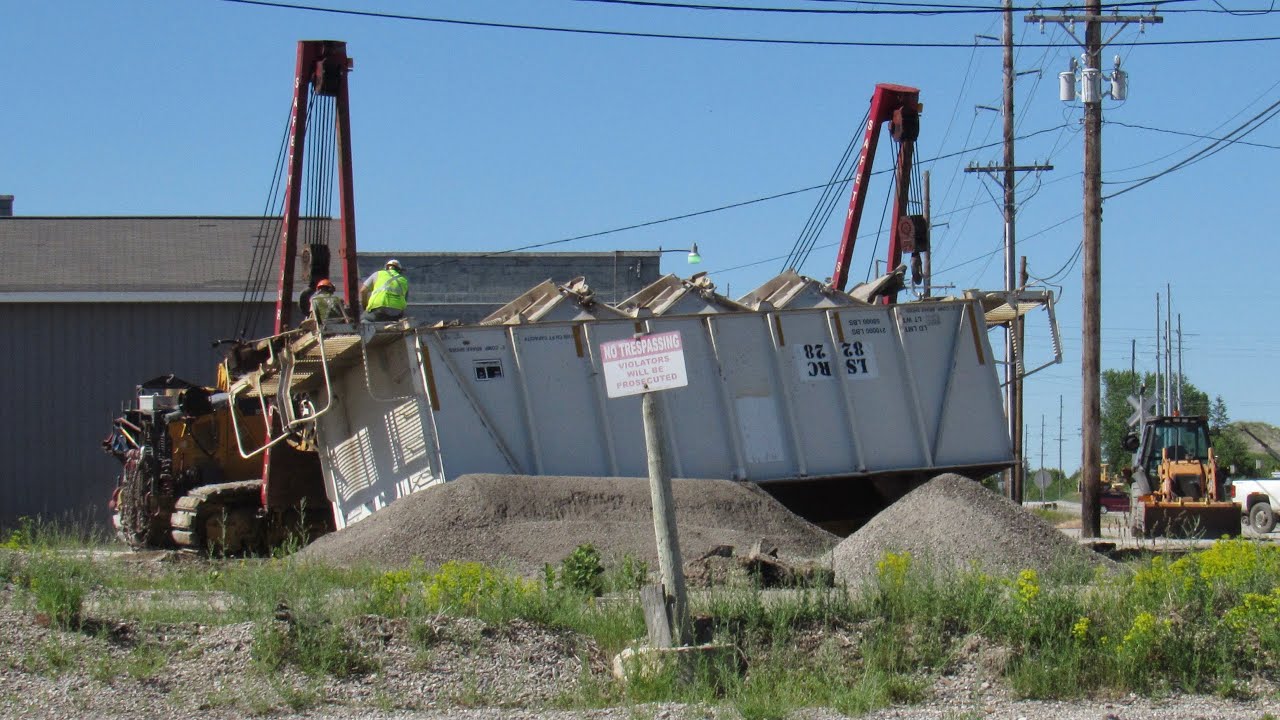 RJ Corman RR Services cleaning up the Lake State Railway derailment at the LSRC Alpena Michigan yard