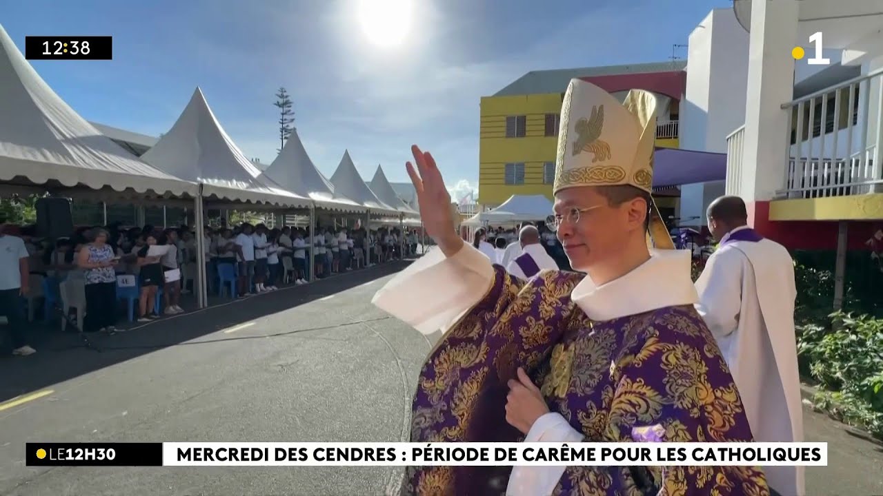 Pour marquer l'entrée dans le carême, Mgr Chane-Teng a célébré une messe au collège Sainte-Geneviève