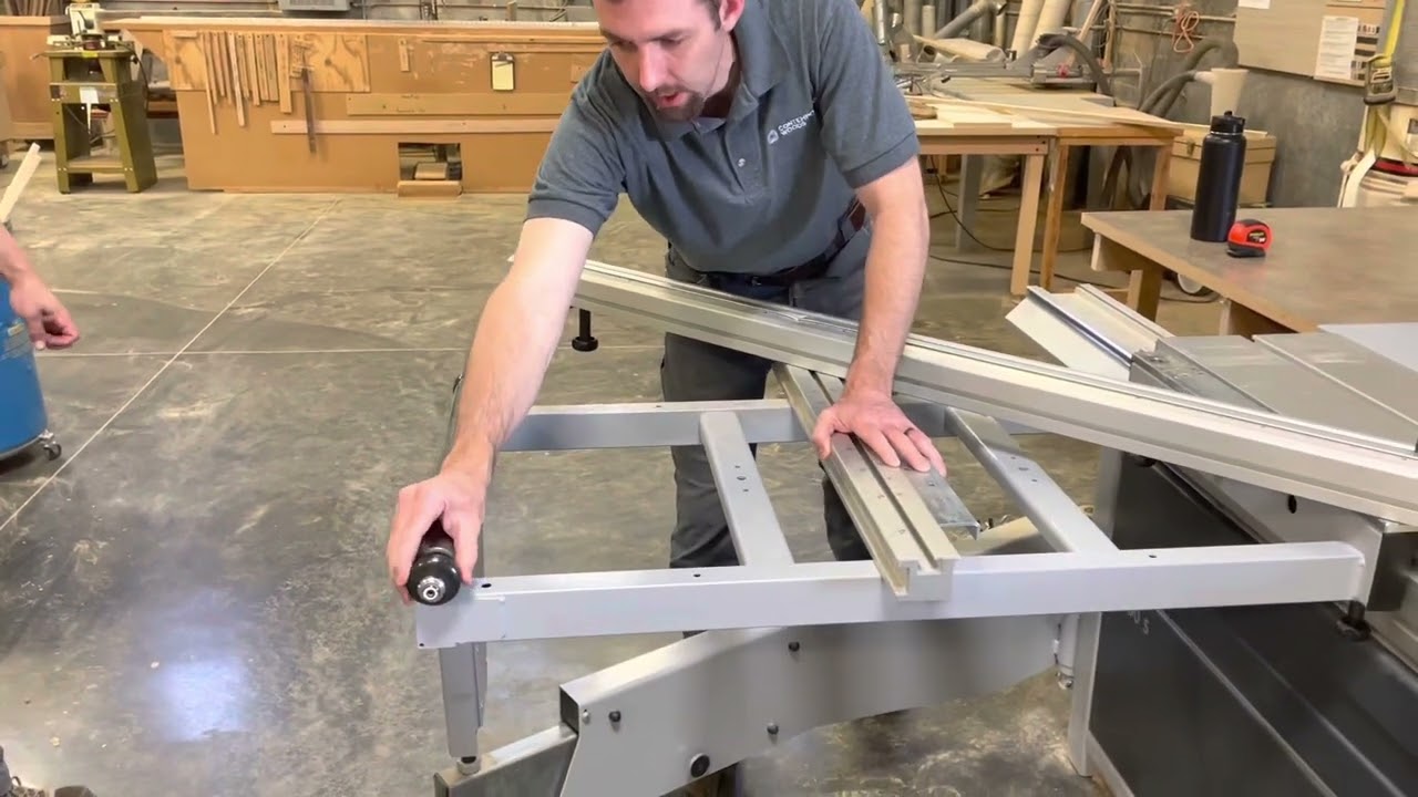 Setting up our Felder K 700 s crosscut fence for angles