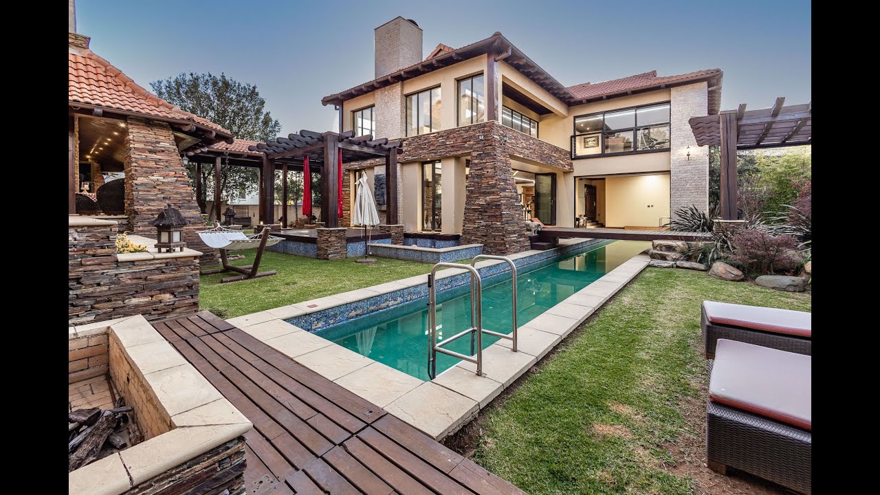 6 bedroom house for sale in Ruimsig | Pam Golding Properties