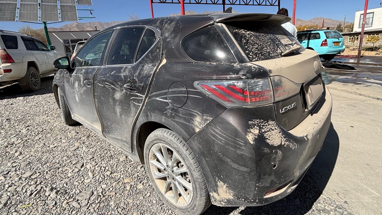 Real-Time Cleaning of a Dirty Lexus | Luxury Car Wash Transformation
