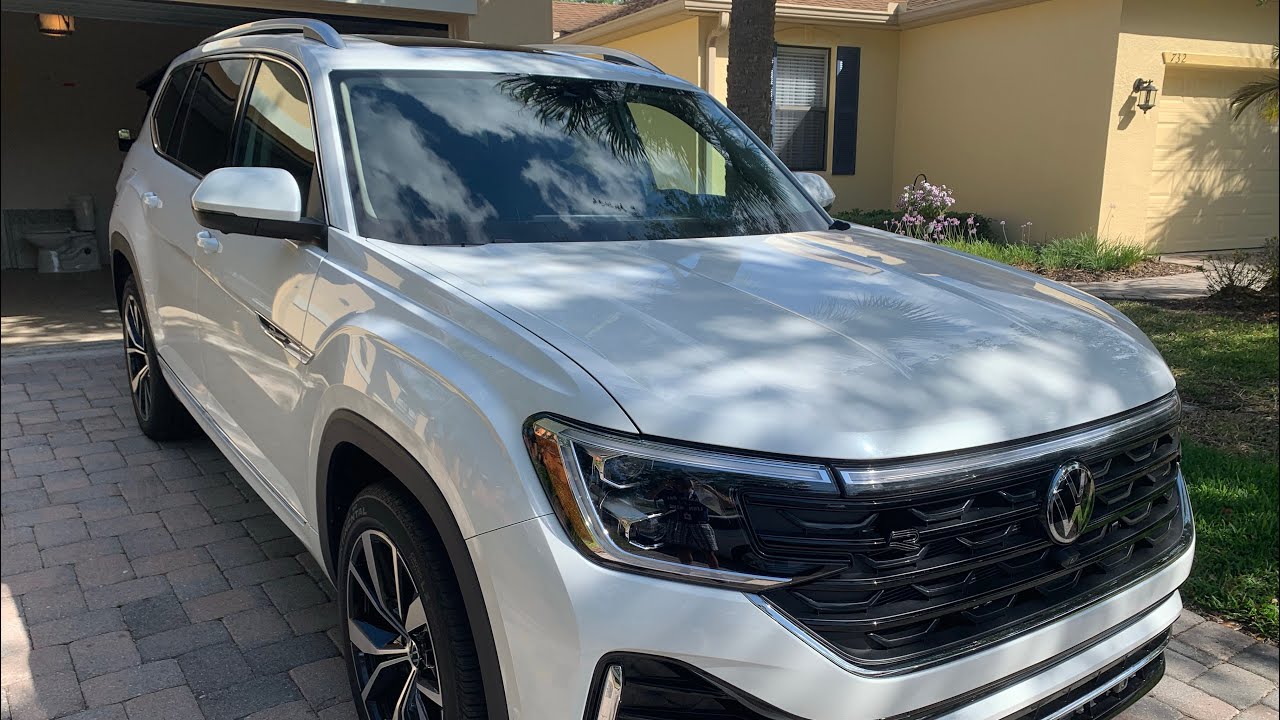 2025 Volkswagen Atlas SEL Premium R-Line