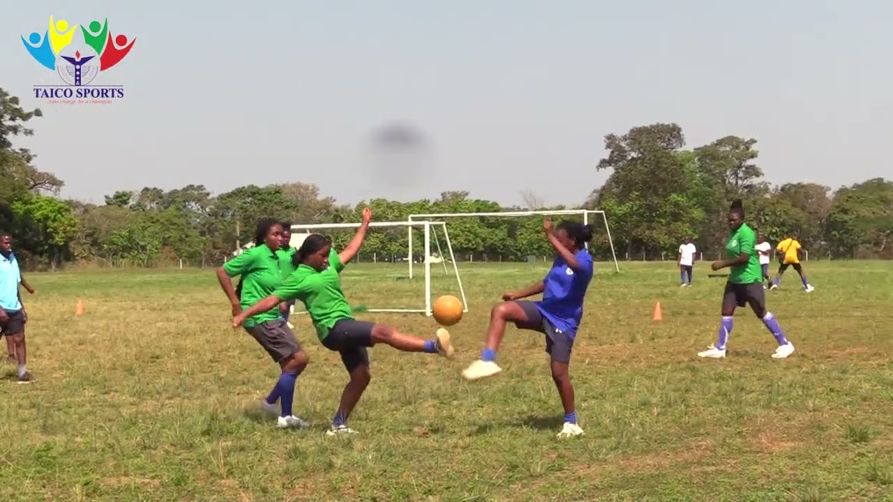 Blue House vs Green House Girls Football Final