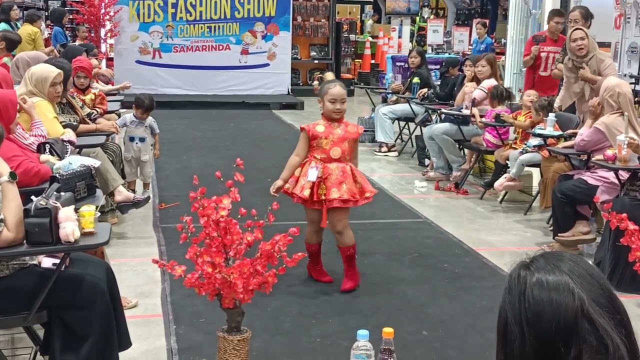 LOMBA FASHION SHOW ANAK ..BUSANA CASUAL IMLEK #imlek #cantik #samarinda #fashion