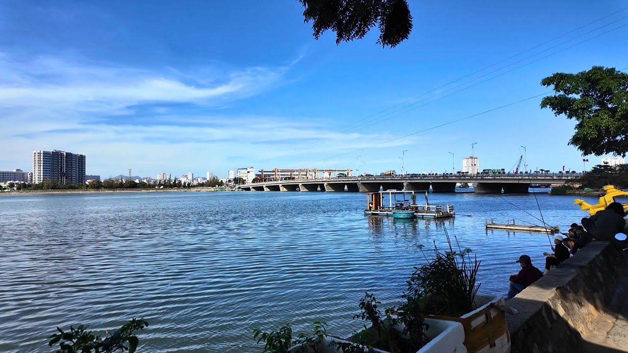 Bán Đất Tặng Nhà Cấp 4 View Sông Quáng Trường Đối Diện Đảo Hoa Sen | Tái Đinh Cư Hòn Rớ 2 Nha Trang