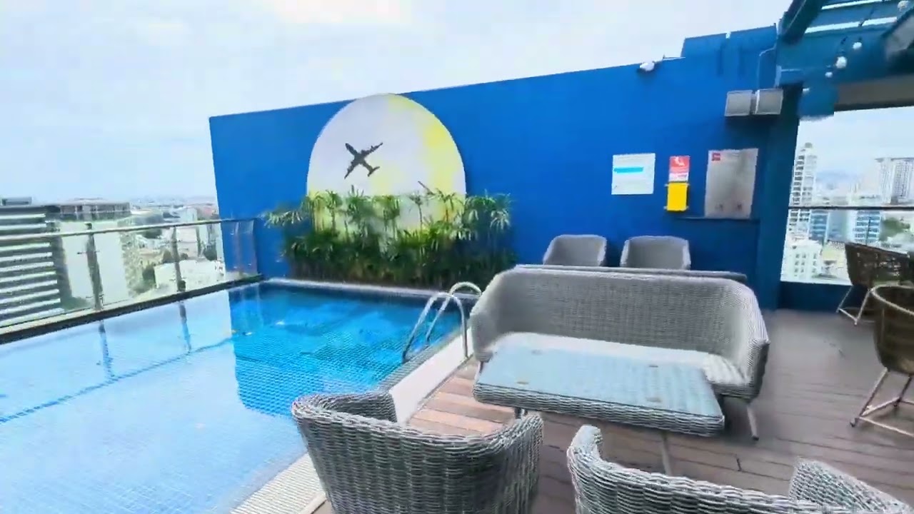 Ibis Hotel at Ho Chi Minh City  overlooking the airport  SGN