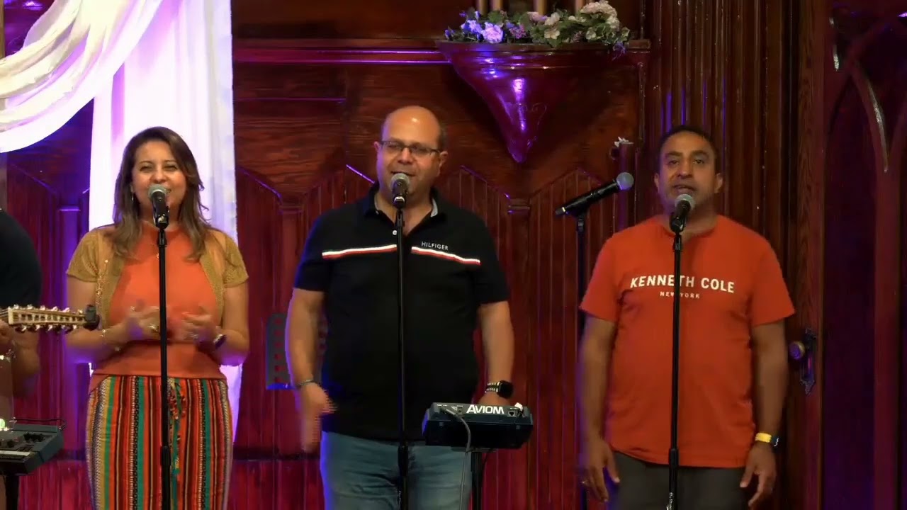 انا حي بيك ...اميل عوض مع ECC