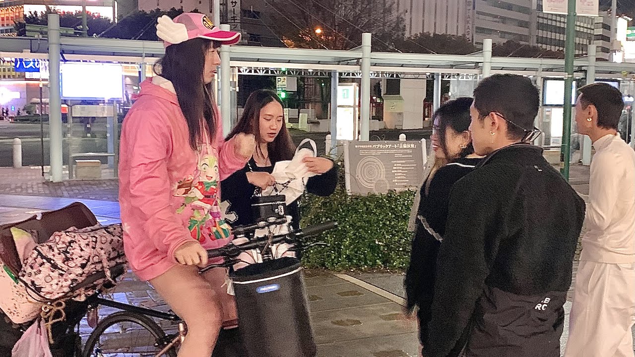 ハロウィン前の土曜日 岡山駅前の様子！仮装もちらほら！ナンパ！