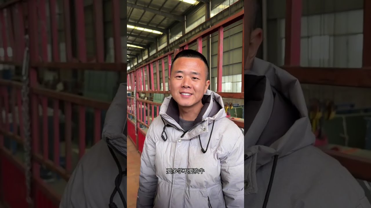第一次带新手半挂徒弟一起拉货，今天接了一趟玻璃拉去广东，刚好可以锻炼一下他的技术，没想到这个徒弟一路上除了吃就是想睡觉，太气人了！#货车司机 #新手半挂车司机 #玻璃运输